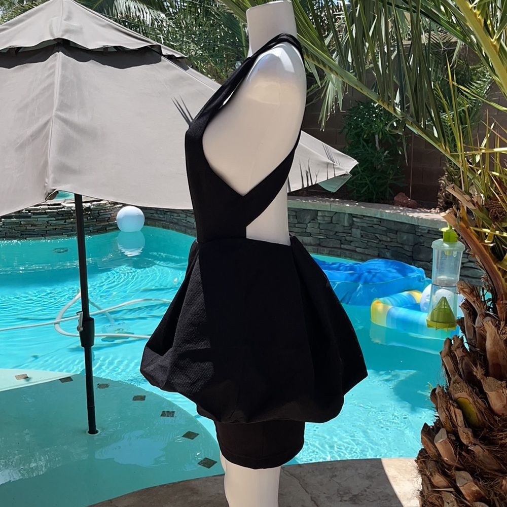 BLACK PEPLUM DRESS - Picture 4 of 6